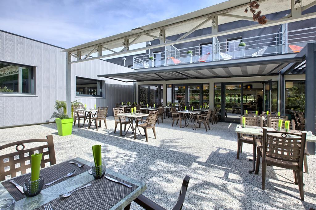 Logis Hotel Restaurant & Spa Au Comte D'Ornon Gradignan Exterior photo